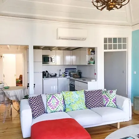 Guestready - Elegant River View Duplex In Belem Lissabon